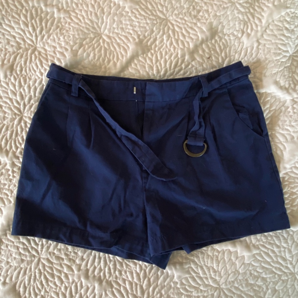 FOREVER 21 | Navy cotton shorts